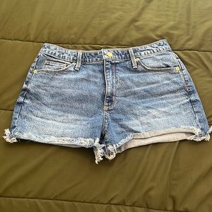 Women's universal thread jean shorts